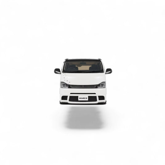 TOYOTA HIACE SUPER GL CUSTOM PEARL WHITE 2008 OTTOmobile 1:18