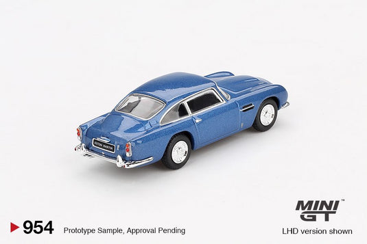 Aston Martin DB5 BLUE 1965 (LHD) MINI GT 1:64