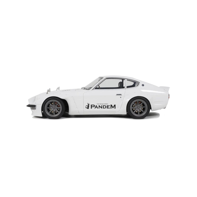 Load image into Gallery viewer, Nissan PANDEM FAIRLADY Z 2015 WHITE OTTOmobile 1:18
