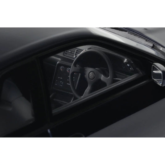 Nissan SKYLINE GT-R (BNR32) DARK BLUE PEARL TH1 1993 OTTOmobile 1:18