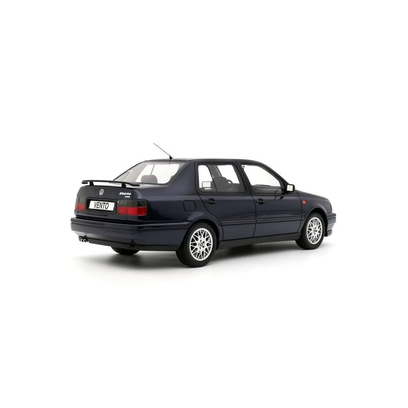 Load image into Gallery viewer, Volkswagen VENTO VR6 MYSTIC BLUE PEARL 1996 OTTOmobile 1:18

