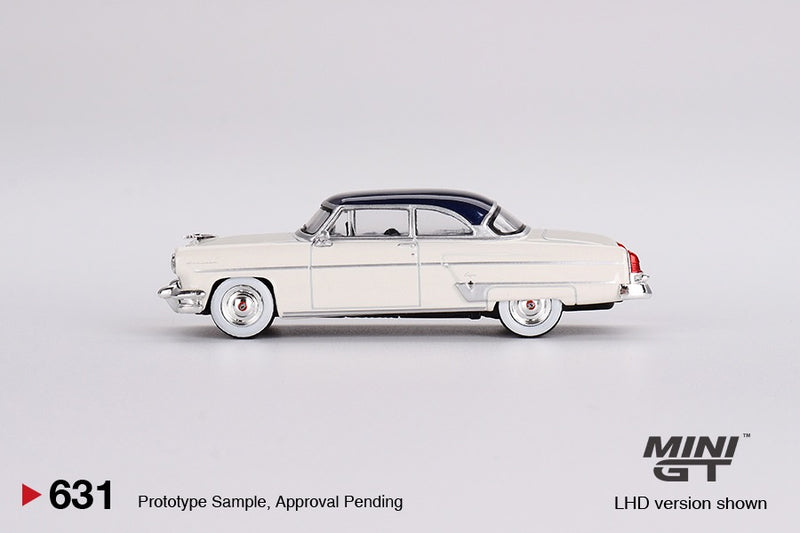 Laad de afbeelding in de Gallery-viewer, Lincoln CAPRI 1954 (LHD) MINI GT 1:64
