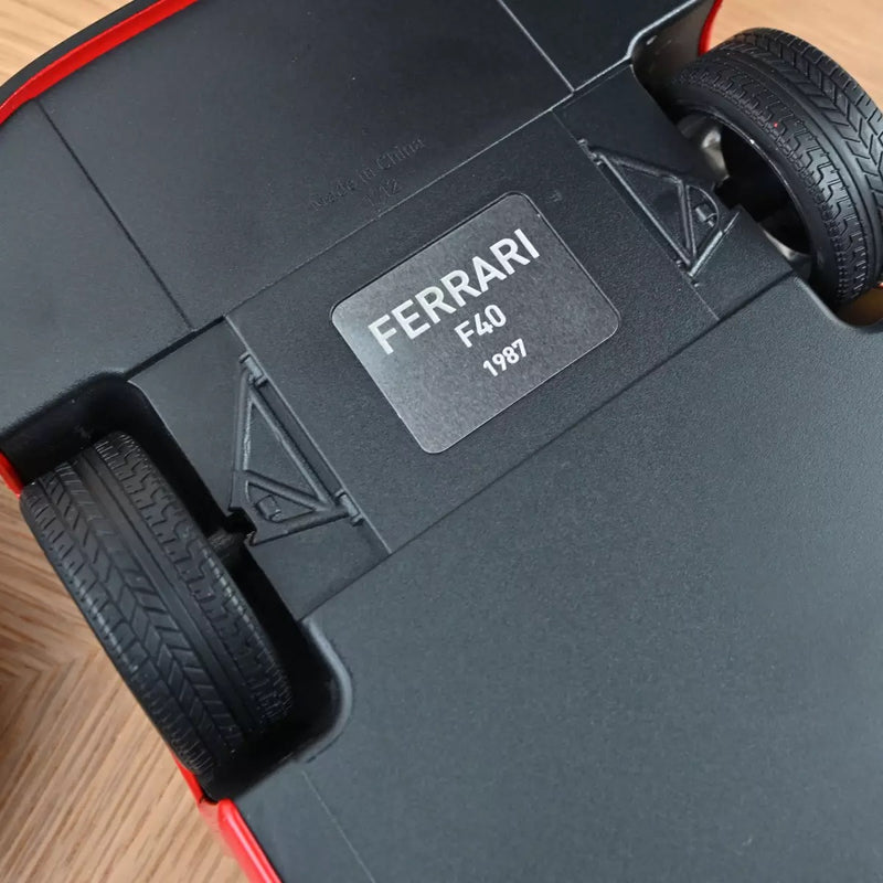 Load image into Gallery viewer, Ferrari F40 1987 Red NOREV 1:12
