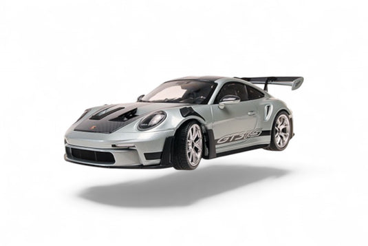 Porsche 911 (992) GT3RS 2023 SILVER MINICHAMPS 1:18