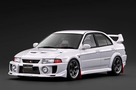 MITSUBISHI LANCER EVOLUTION V (CP9A) WHITE IGNITION MODEL 1:18