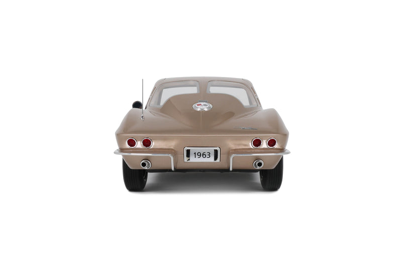 Load image into Gallery viewer, CHEVROLET CORVETTE C2 SADDLE TAN 1963 GT SPIRIT 1:12
