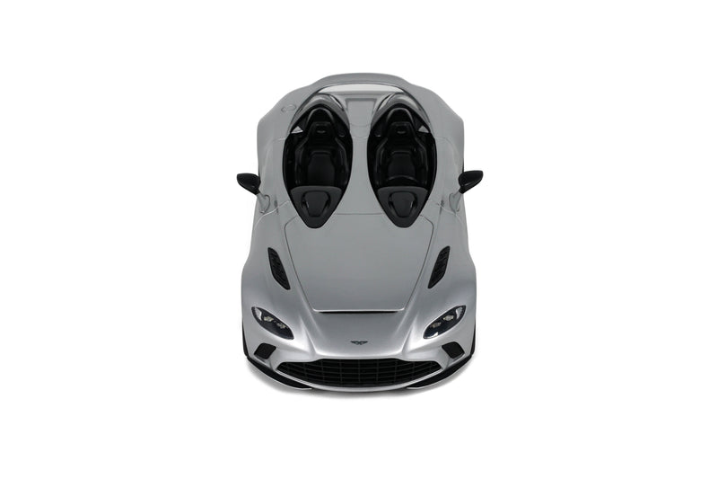 Chargez l'image dans la visionneuse de la galerie, Aston Martin V12 SPEEDSTER 2021 ARGENTÉ GT SPIRIT 1:18
