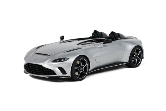 Aston Martin V12 SPEEDSTER 2021 SILVER GT SPIRIT 1:18