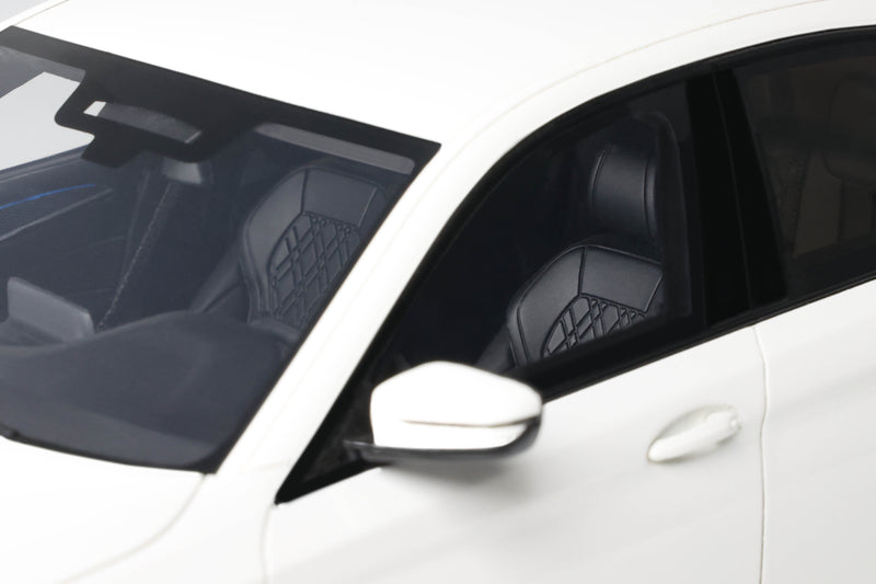Load image into Gallery viewer, Bmw 545E X DRIVE SALOON M SPORT ALPINE WHITE III 2023 GT SPIRIT 1:18
