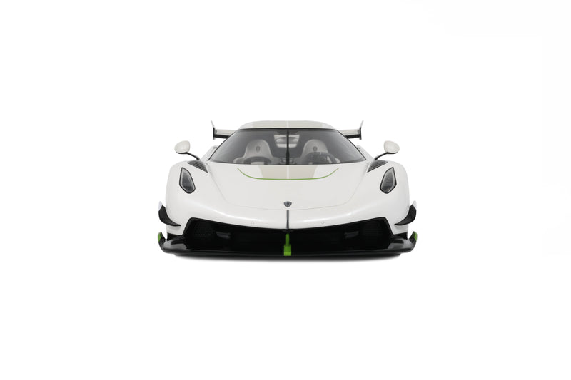 Load image into Gallery viewer, Koenigsegg JESKO CRYSTAL WHITE 2019 GT SPIRIT 1:12
