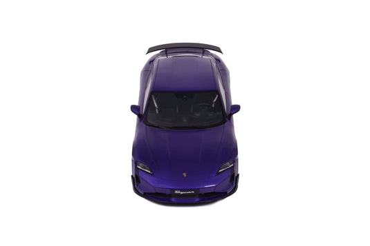 Porsche TAYCAN TURBO GT PAARS SKY METALLIC 2023 GT SPIRIT 1:18