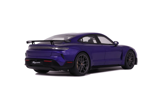 Porsche TAYCAN TURBO GT PAARS SKY METALLIC 2023 GT SPIRIT 1:18