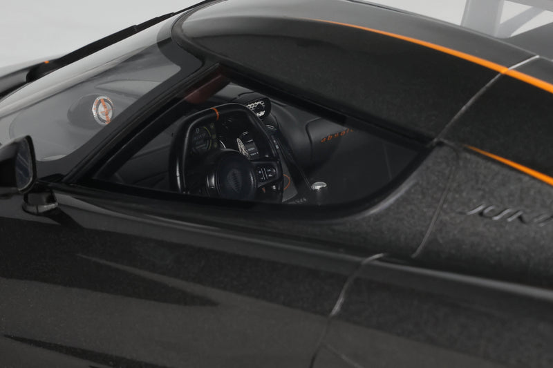 Chargez l'image dans la visionneuse de la galerie, KOENIGSEGG JESKO ABSOLUT RECORD 0-400-0 KM/H GRIS 2024 GT SPIRIT 1:12
