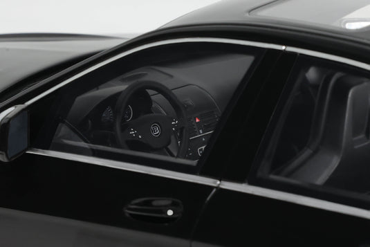MERCEDES-BENZ BRABUS B63S NOIR OBSIDIEN 2008 GT SPIRIT 1:18