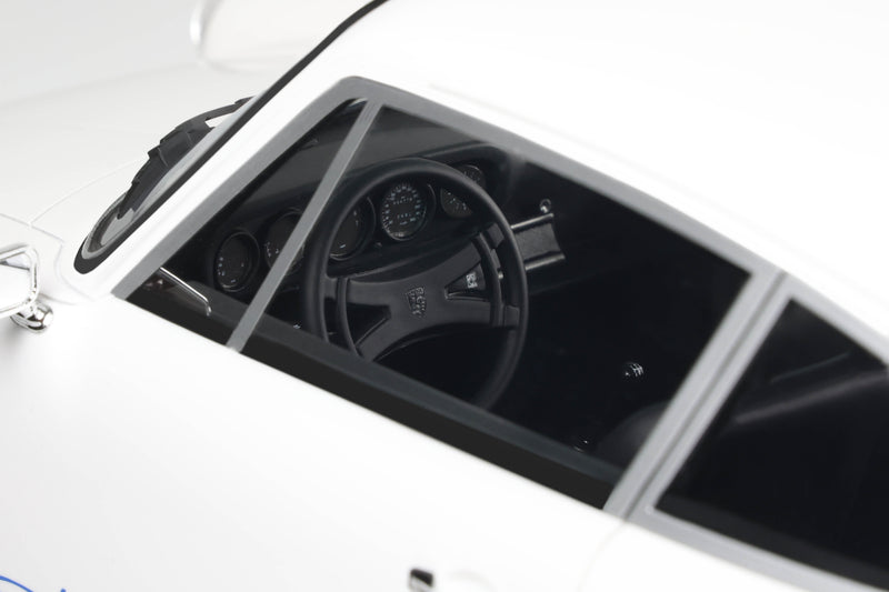 Laad de afbeelding in de Gallery-viewer, PORSCHE 911 2.7 RS WIT 1973 GT SPIRIT 1:12
