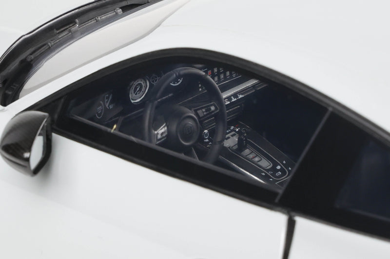 Laad de afbeelding in de Gallery-viewer, Brabus 900 ROCKET-R NARDO GRIJS 2023 GT SPIRIT 1:18
