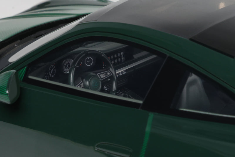 Load image into Gallery viewer, PORSCHE BRABUS 900 ROCKET-R GREEN 2024 GT SPIRIT 1:18
