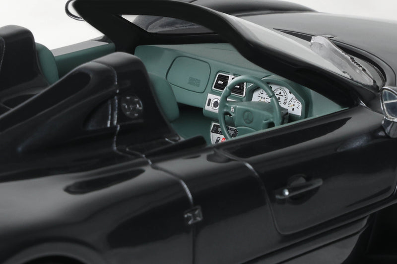 Load image into Gallery viewer, MERCEDES-BENZ CLK- GTR ROADSTER GREY 1999 GT SPIRIT 1:18

