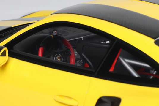 PORSCHE 911 [992.1] GTS2 RS NÜRBURGRING LAP RECORD YELLOW 2017 GT SPIRIT 1:18