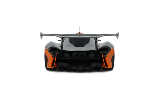 MCLAREN P1 GTR GRIS PEBBLE BEACH 2014 GT SPIRIT 1:8