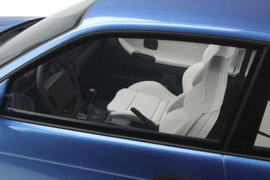 BMW M3 (E36) 3.2L COUPÉ 1995 BLAUW GT SPIRIT 1:8