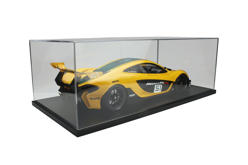 Laad de afbeelding in de Gallery-viewer, MCLAREN P1 GTR INTERNATIONALE AUTOSALON VAN GENÈVE #51 2015 GT SPIRIT 1:8
