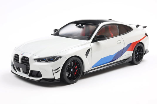 Bmw M4 PERFORMANCE PARTS WHITE & M DECO 2025 SOLIDO 1:18