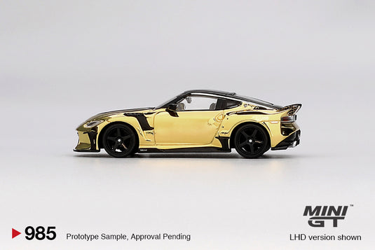 Nissan Z400 VEILSIDE FFZ400 GOLD/CHROME 2024 (LHD) MINI GT 1:64