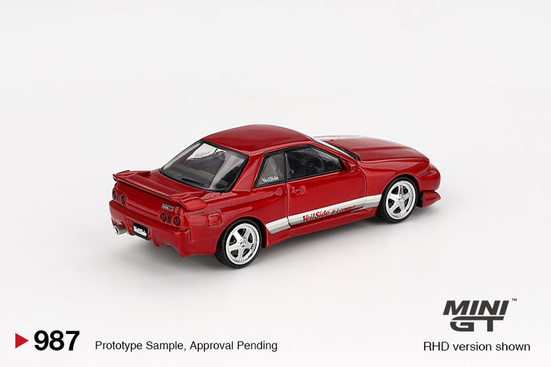 Load image into Gallery viewer, Nissan Skyline GT-R (R32) VeilSide Combat C-I Gem Red (RHD) MINI GT 1:64
