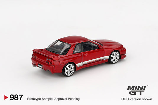 Nissan Skyline GT-R (R32) VeilSide Combat C-I Gem Red (RHD) MINI GT 1:64