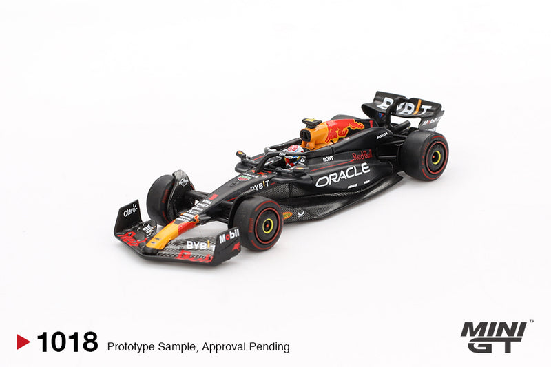 Load image into Gallery viewer, Redbull RACING RB20 #1 MAX VERSTAPPEN BAHRAIN GP WINNER 2024 (LHD) MINI GT 1:64
