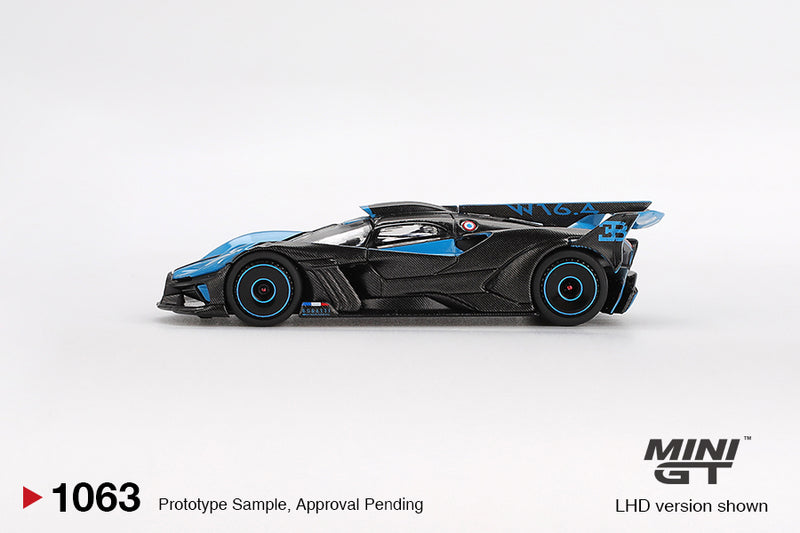 Load image into Gallery viewer, Bugatti BOLIDE PRESENTATION BLACK AND BLUE 2024 (LHD) MINI GT 1:64
