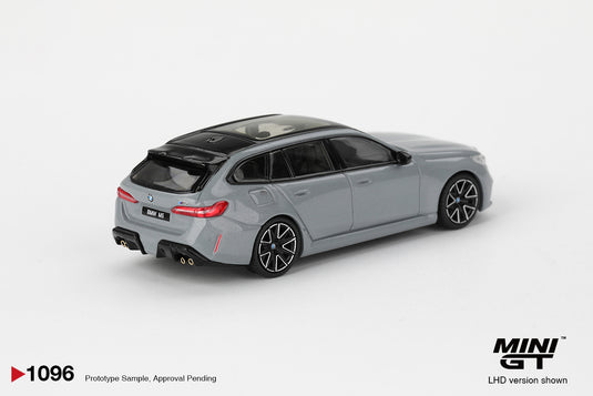 Bmw M5 (G99) TOURING BROOKLYN GREY METALLIC 2025 (LHD) MINI GT 1:64