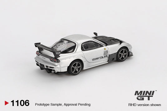 Mazda RX7 (FD3S) RE-AMAMIYA SILVER METALLIC 2004 (LHD) MINI GT 1:64