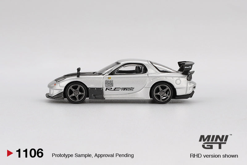 Load image into Gallery viewer, Mazda RX7 (FD3S) RE-AMAMIYA SILVER METALLIC 2004 (LHD) MINI GT 1:64
