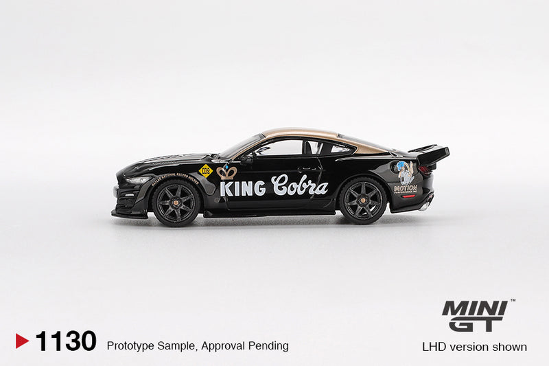 Load image into Gallery viewer, Ford SHELBY GT500 DRAGON SNAKE CONCEPT BLACK &amp; GOLD 2020 (LHD) MINI GT 1:64
