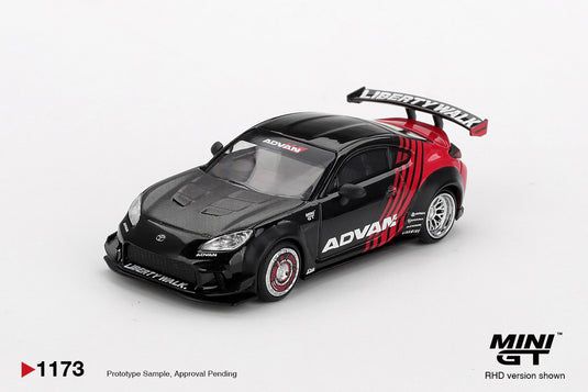 Toyota GR86 LB NATION ADVAN BLACK 2025 (RHD) MINI GT 1:64