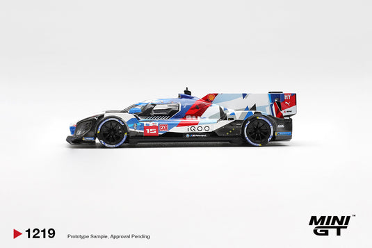 BMW M HYBRIDE V8 HYPERCAR