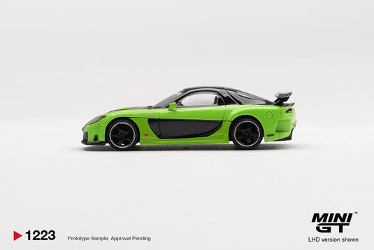 MAZDA RX-7 (FD) VEILSIDE FORTUNE7 VERT 2012 (LHD) MINI GT 1:64