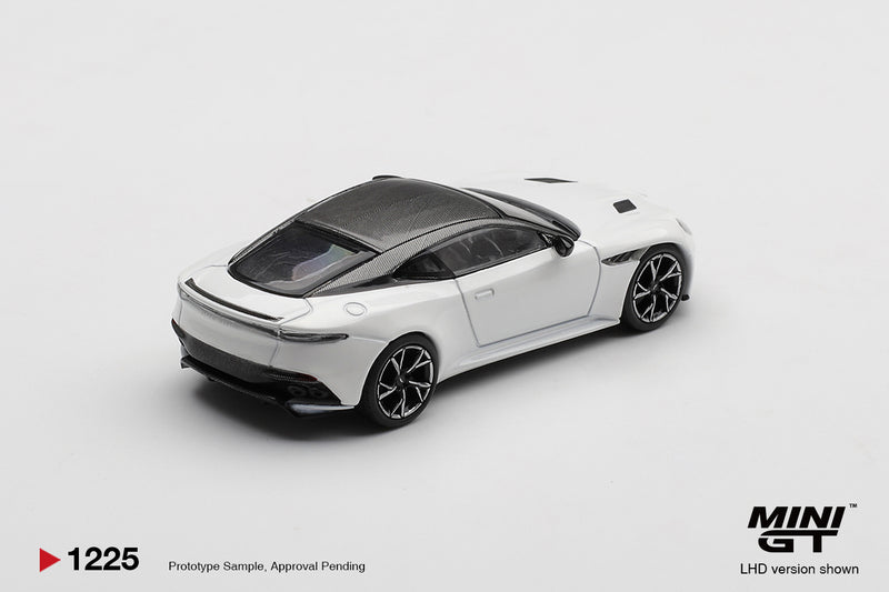 Load image into Gallery viewer, ASTON MARTIN BDS STRATUS WHITE 2024 (LHD) MINI GT 1:64
