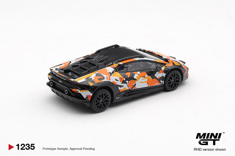 Chargez l'image dans la visionneuse de la galerie, ‼️ÉDITION LIMITÉE‼️ LAMBORGHINI HURACAN STERRATO ALL TERRAIN ENSEMBLE DE 4 VOITURES 2025 MINI GT 1:64
