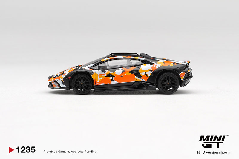 Chargez l'image dans la visionneuse de la galerie, ‼️ÉDITION LIMITÉE‼️ LAMBORGHINI HURACAN STERRATO ALL TERRAIN ENSEMBLE DE 4 VOITURES 2025 MINI GT 1:64
