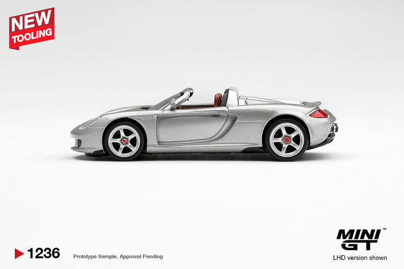 Chargez l'image dans la visionneuse de la galerie, PORSCHE CARRERA GT ARGENTÉ 2006 MINI GT 1:64
