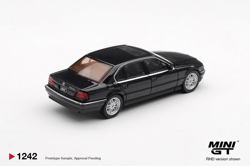 Load image into Gallery viewer, BMW 750IL (E38) BLACK SAPPHIRE 1999 MINI GT 1:64
