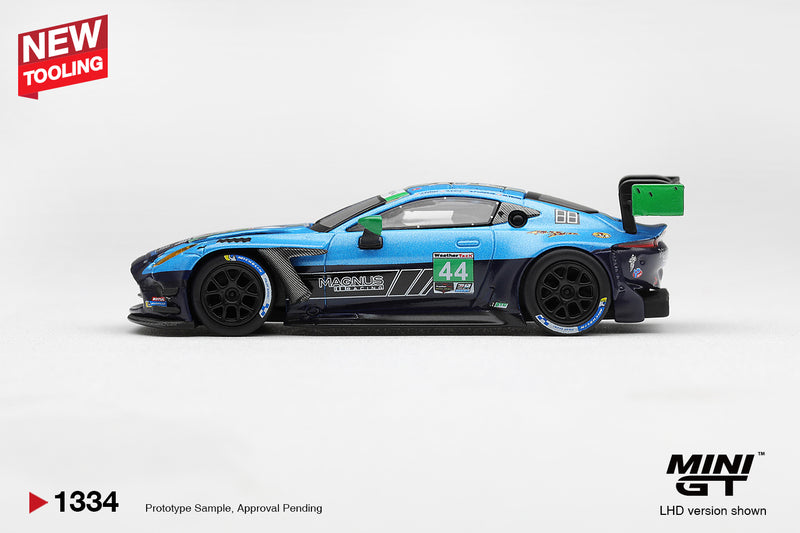 Load image into Gallery viewer, ASTON MARTIN VANTAGE GT3 EVO #44 MAGNUS RACING DAYTONA 24 HRS 2025 MINI GT 1:64

