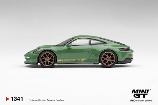 PORSCHE 911 (992) GT3 TOURING AURATIUM VERT 2022 MINI GT 1:64