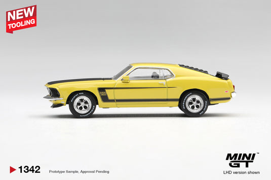 FORD MUSTANG BOSS 302 BRIGHT YELLOW 1969 MINI GT 1:64