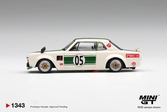 NISSAN SKYLINE GT-R (KPGC10) LB-WORKS HAKOSUKA WHITE-GREEN 1971 MINI GT 1:64