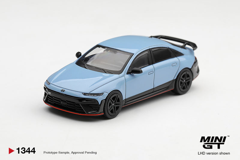 Chargez l'image dans la visionneuse de la galerie, HYUNDAI IONIQ 6 N PERFORMANCE BLEU MINI GT 1:64
