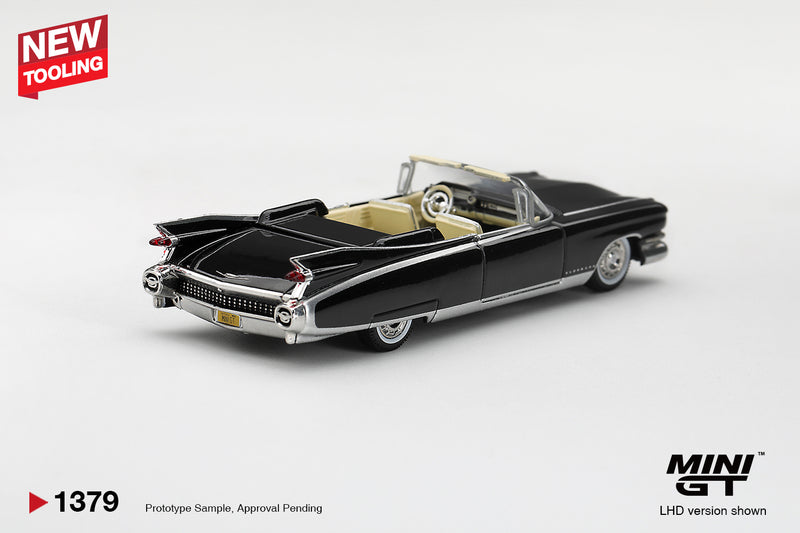 Chargez l'image dans la visionneuse de la galerie, CADILLAC ELDORADO BIARRITZ NOIR 1959 MINI GT 1:64
